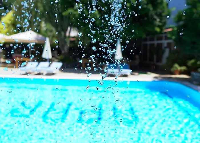 Отель Pasahan *